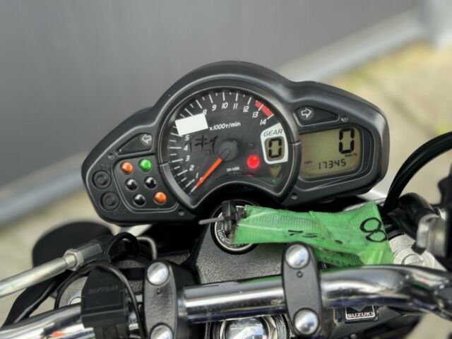 Сузуки Другая, объемом двигателя 0.4 л и пробегом 0 тыс. км за 4000 $, фото 10 на Automoto.ua