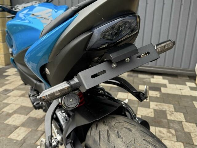 Сузукі Інша, об'ємом двигуна 1 л та пробігом 0 тис. км за 9400 $, фото 6 на Automoto.ua