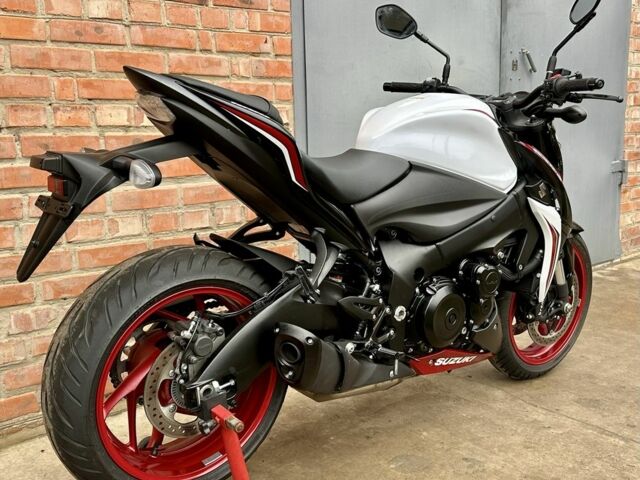 Сузуки Другая, объемом двигателя 1 л и пробегом 0 тыс. км за 10100 $, фото 9 на Automoto.ua