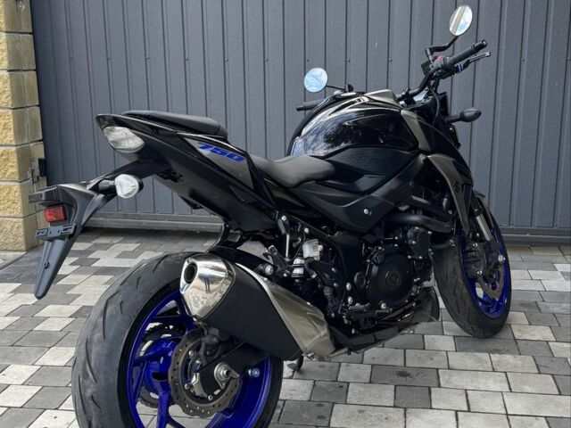 Сузуки Другая, объемом двигателя 0.75 л и пробегом 0 тыс. км за 9000 $, фото 3 на Automoto.ua