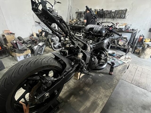 Сузуки Другая, объемом двигателя 0.75 л и пробегом 0 тыс. км за 6000 $, фото 3 на Automoto.ua