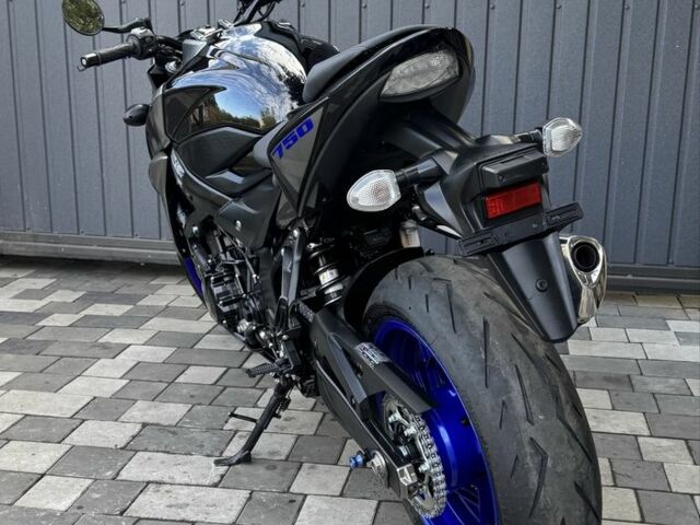 Сузуки Другая, объемом двигателя 0.75 л и пробегом 0 тыс. км за 9000 $, фото 4 на Automoto.ua