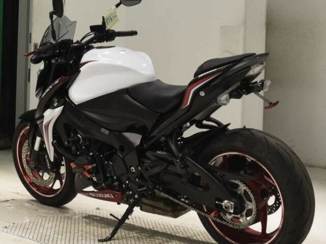 Сузукі Інша, об'ємом двигуна 1 л та пробігом 0 тис. км за 9900 $, фото 3 на Automoto.ua