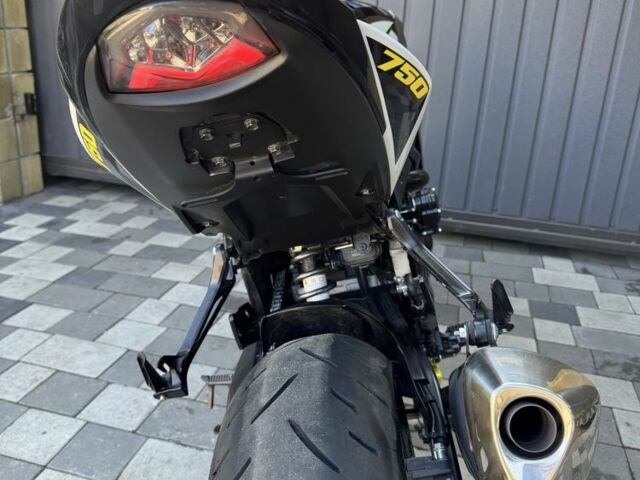 Сузуки Другая, объемом двигателя 0.75 л и пробегом 0 тыс. км за 9500 $, фото 11 на Automoto.ua