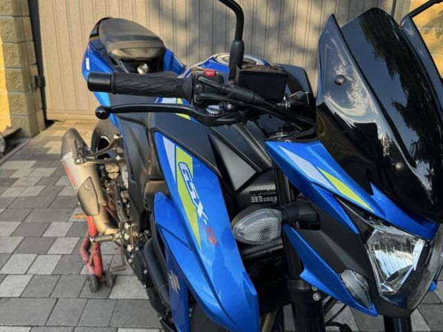 Сузуки Другая, объемом двигателя 0.75 л и пробегом 0 тыс. км за 10000 $, фото 6 на Automoto.ua