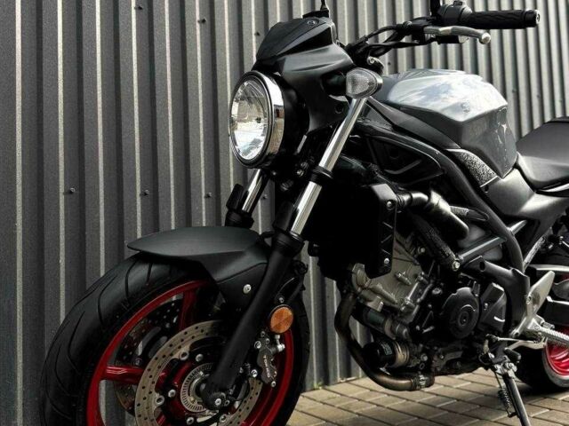 Сузуки Другая, объемом двигателя 0.65 л и пробегом 0 тыс. км за 6900 $, фото 5 на Automoto.ua