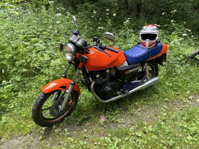 Сузукі Інша, об'ємом двигуна 0 л та пробігом 0 тис. км за 1600 $, фото 4 на Automoto.ua