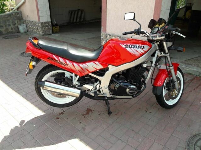 Сузуки Другая, объемом двигателя 0.5 л и пробегом 0 тыс. км за 2300 $, фото 4 на Automoto.ua