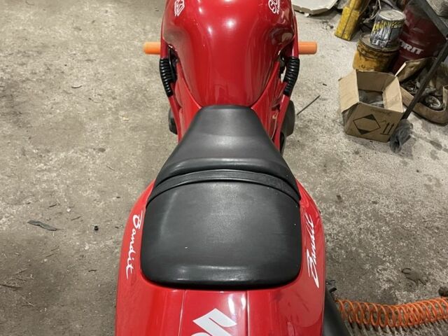 Сузуки Другая, объемом двигателя 0.4 л и пробегом 0 тыс. км за 2500 $, фото 3 на Automoto.ua