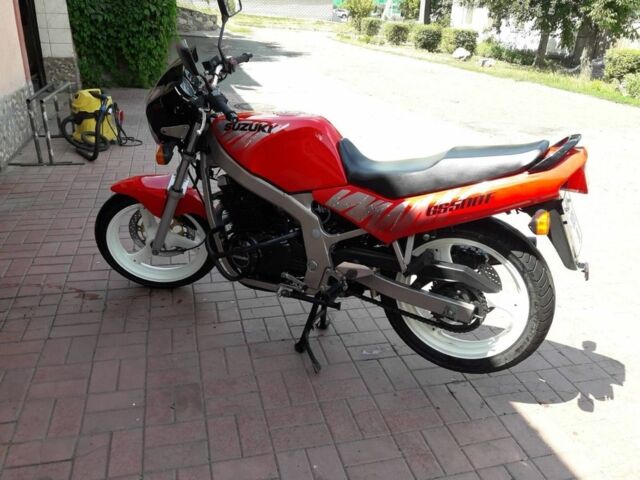 Сузуки Другая, объемом двигателя 0.5 л и пробегом 0 тыс. км за 2300 $, фото 5 на Automoto.ua