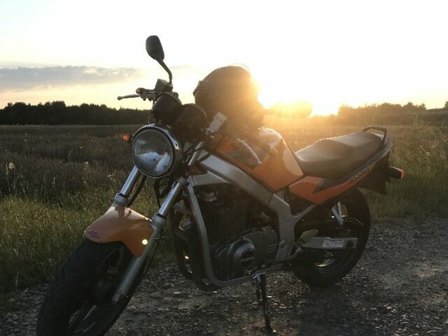 Сузукі Інша, об'ємом двигуна 0.5 л та пробігом 0 тис. км за 1400 $, фото 2 на Automoto.ua