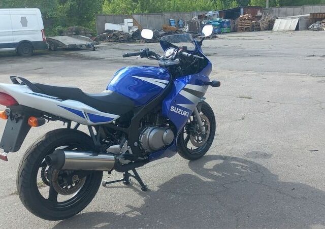 Сузуки Другая, объемом двигателя 0.5 л и пробегом 0 тыс. км за 2899 $, фото 3 на Automoto.ua