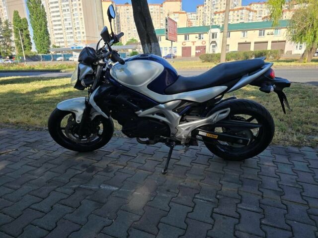 Сузуки Другая, объемом двигателя 0.4 л и пробегом 0 тыс. км за 4350 $, фото 4 на Automoto.ua