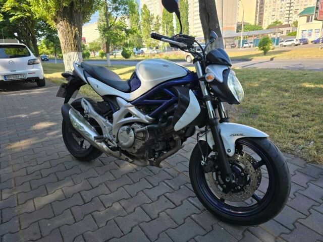 Сузуки Другая, объемом двигателя 0.4 л и пробегом 0 тыс. км за 4350 $, фото 1 на Automoto.ua