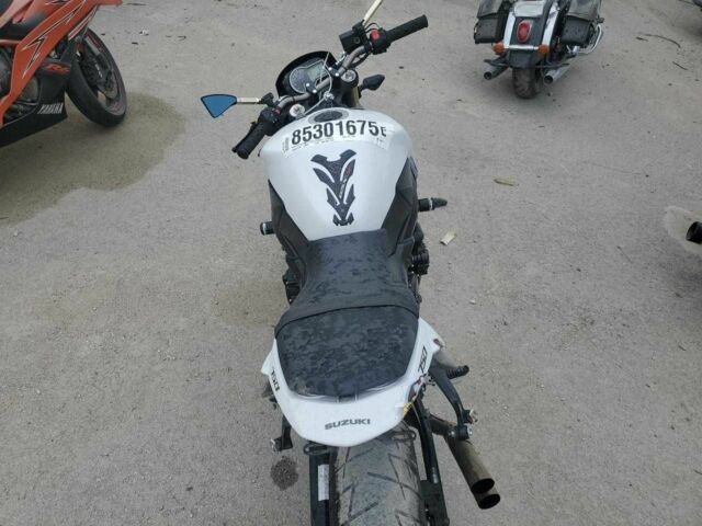 Сузуки Другая, объемом двигателя 0.75 л и пробегом 0 тыс. км за 1500 $, фото 3 на Automoto.ua