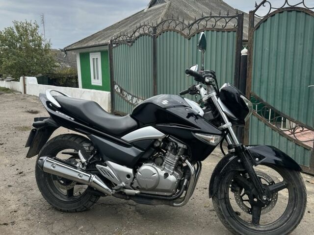 Сузуки Другая, объемом двигателя 0.25 л и пробегом 0 тыс. км за 2700 $, фото 2 на Automoto.ua