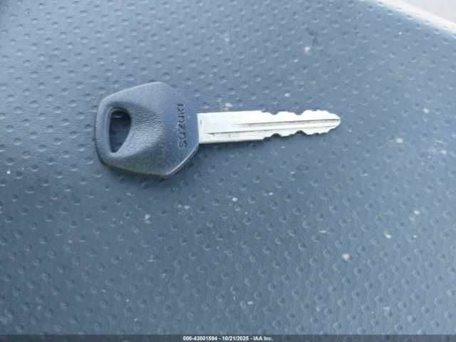 Сузукі Інша, об'ємом двигуна 0.65 л та пробігом 0 тис. км за 800 $, фото 10 на Automoto.ua