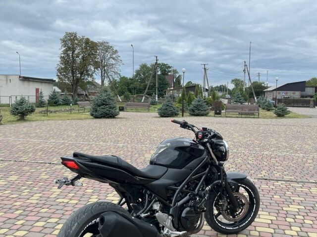 Сузуки Другая, объемом двигателя 0.65 л и пробегом 0 тыс. км за 2250 $, фото 4 на Automoto.ua