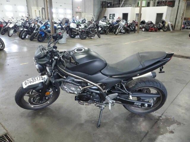 Сузуки Другая, объемом двигателя 0.65 л и пробегом 0 тыс. км за 1400 $, фото 2 на Automoto.ua