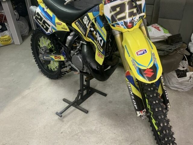 Сузуки Другая, объемом двигателя 0.25 л и пробегом 0 тыс. км за 1900 $, фото 5 на Automoto.ua