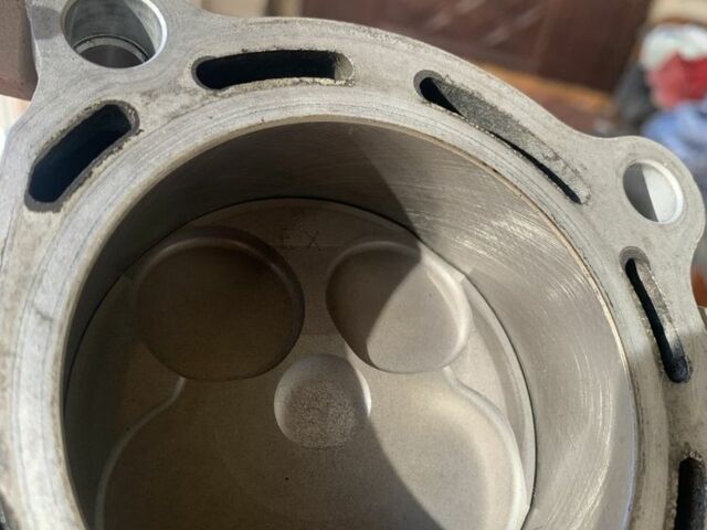 Сузуки Другая, объемом двигателя 0.25 л и пробегом 0 тыс. км за 3300 $, фото 8 на Automoto.ua