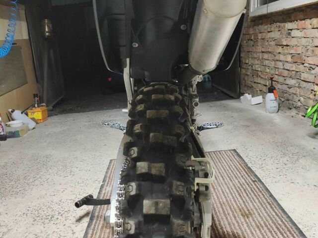 Сузуки Другая, объемом двигателя 0.25 л и пробегом 0 тыс. км за 4000 $, фото 5 на Automoto.ua