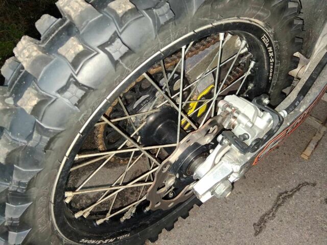 Сузуки Другая, объемом двигателя 0.25 л и пробегом 0 тыс. км за 3400 $, фото 3 на Automoto.ua