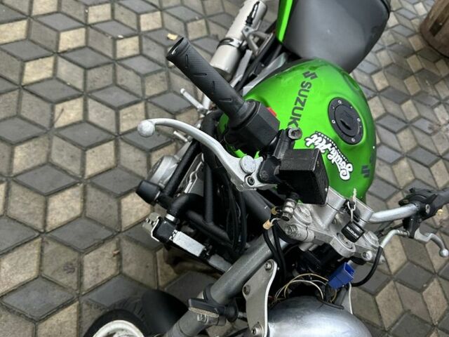 Сузуки Другая, объемом двигателя 0.4 л и пробегом 0 тыс. км за 2400 $, фото 7 на Automoto.ua