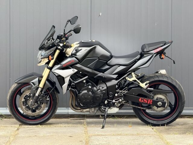 Сузуки Другая, объемом двигателя 0.75 л и пробегом 0 тыс. км за 7200 $, фото 3 на Automoto.ua