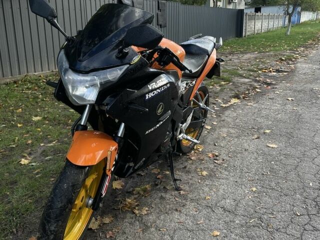 Сузуки Другая, объемом двигателя 0.2 л и пробегом 0 тыс. км за 900 $, фото 7 на Automoto.ua