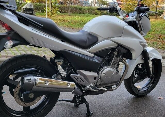 Сузуки Другая 2015 в Лубнах на Automoto.ua Сузуки Другая, объемом двигателя 0.25 л и пробегом 0 тыс. км за 2750 $, фото 5 на Automoto.ua