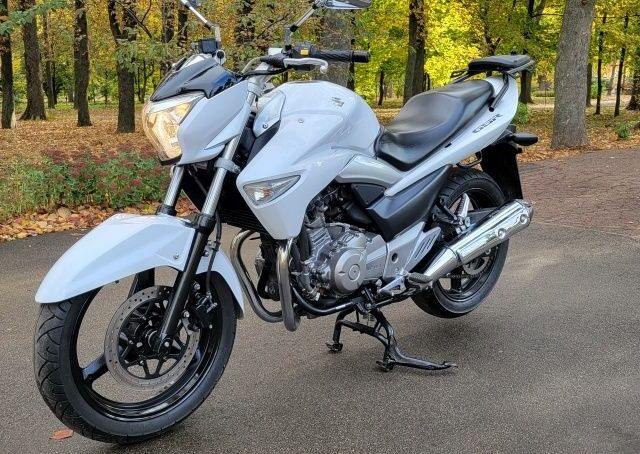 Сузуки Другая 2015 в Лубнах на Automoto.ua Сузуки Другая, объемом двигателя 0.25 л и пробегом 0 тыс. км за 2750 $, фото 1 на Automoto.ua