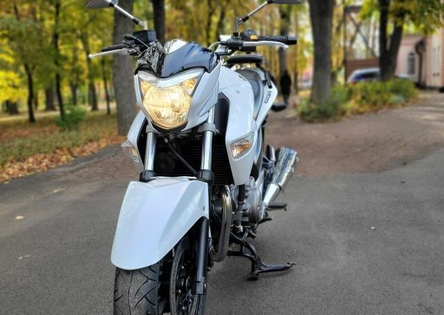 Сузуки Другая 2015 в Лубнах на Automoto.ua Сузуки Другая, объемом двигателя 0.25 л и пробегом 0 тыс. км за 2750 $, фото 2 на Automoto.ua