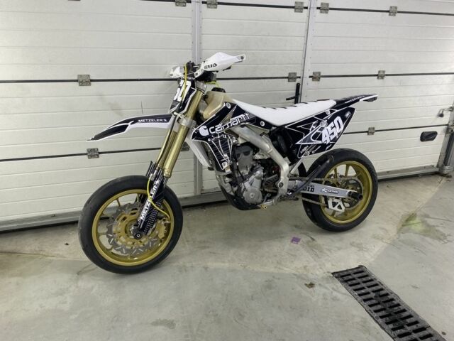 Сузукі Інша, об'ємом двигуна 0.45 л та пробігом 0 тис. км за 5500 $, фото 3 на Automoto.ua