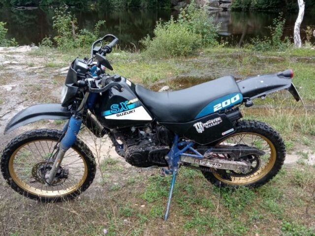 Сузуки Другая, объемом двигателя 0.2 л и пробегом 0 тыс. км за 1500 $, фото 2 на Automoto.ua