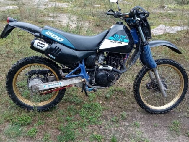 Сузуки Другая, объемом двигателя 0.2 л и пробегом 0 тыс. км за 1500 $, фото 3 на Automoto.ua