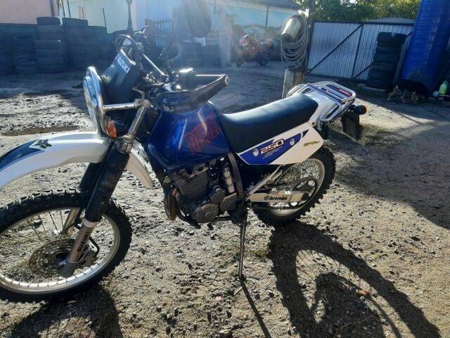 Сузукі Інша, об'ємом двигуна 0.25 л та пробігом 0 тис. км за 3300 $, фото 1 на Automoto.ua