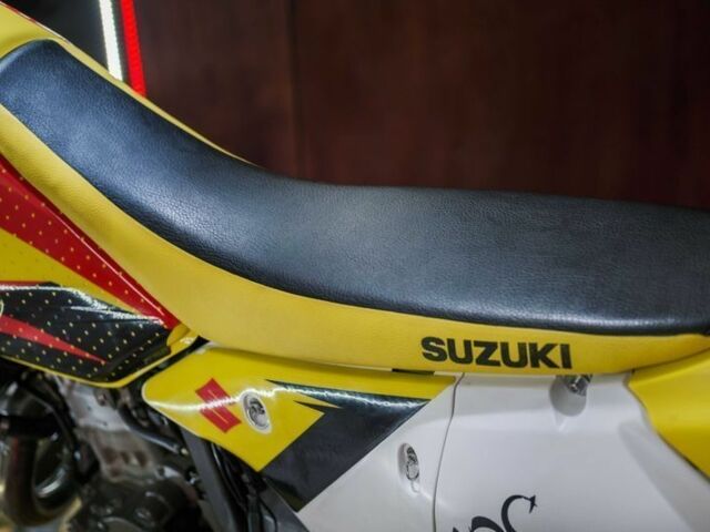 Сузуки Другая, объемом двигателя 0.4 л и пробегом 0 тыс. км за 6500 $, фото 10 на Automoto.ua