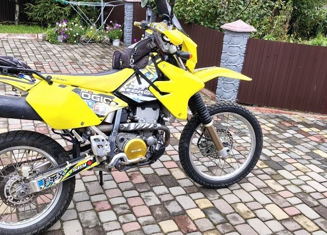 Сузуки Другая, объемом двигателя 0.4 л и пробегом 0 тыс. км за 4500 $, фото 2 на Automoto.ua