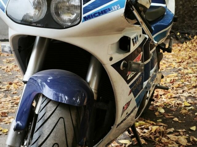 Сузуки Другая, объемом двигателя 0.4 л и пробегом 0 тыс. км за 3000 $, фото 1 на Automoto.ua