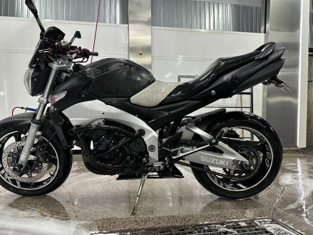 Сузукі Інша, об'ємом двигуна 0.6 л та пробігом 0 тис. км за 4500 $, фото 11 на Automoto.ua