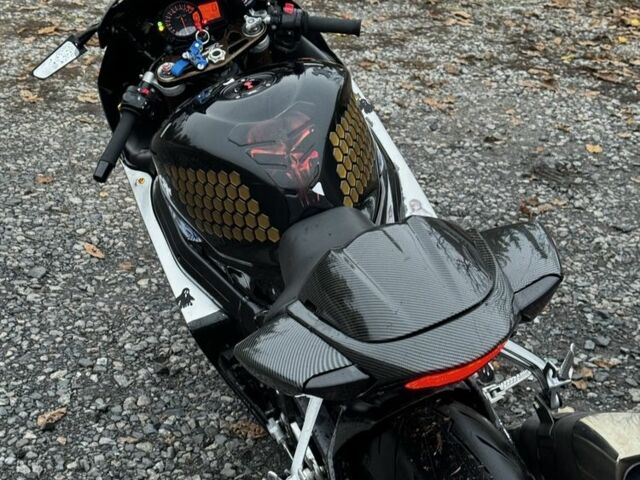 Сузуки Другая, объемом двигателя 1 л и пробегом 0 тыс. км за 6999 $, фото 8 на Automoto.ua