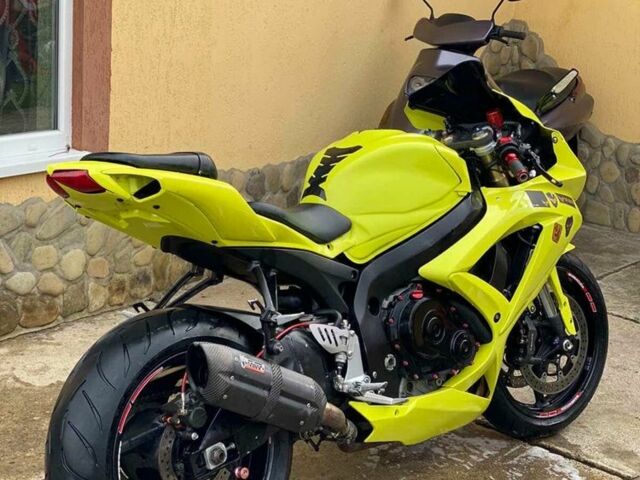 Сузуки Другая, объемом двигателя 0.75 л и пробегом 0 тыс. км за 3200 $, фото 3 на Automoto.ua