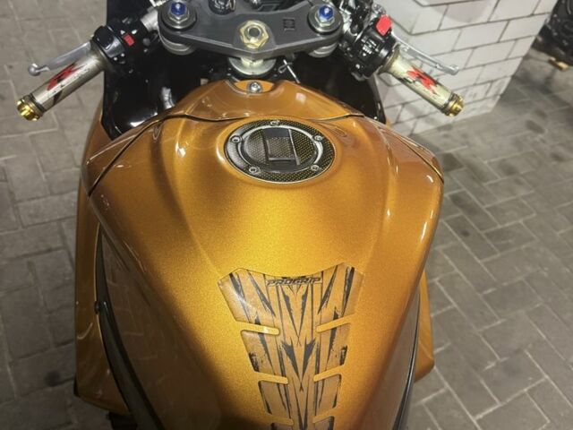 Сузуки Другая, объемом двигателя 0.75 л и пробегом 0 тыс. км за 9450 $, фото 8 на Automoto.ua