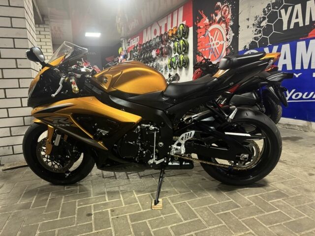 Сузуки Другая, объемом двигателя 0.75 л и пробегом 0 тыс. км за 9450 $, фото 7 на Automoto.ua