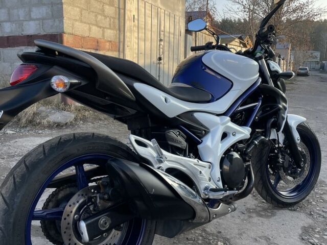 Сузуки Другая, объемом двигателя 0.65 л и пробегом 0 тыс. км за 4550 $, фото 1 на Automoto.ua