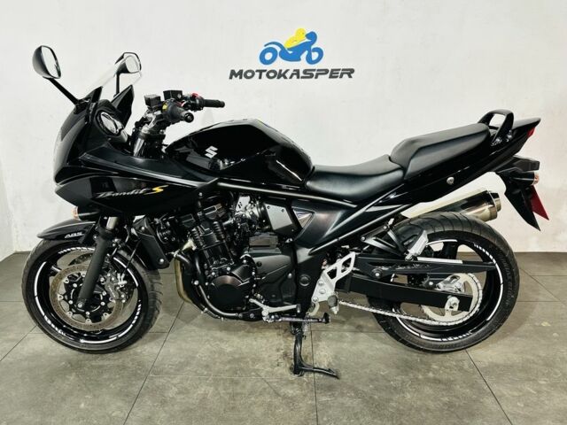 Сузуки Другая, объемом двигателя 0.65 л и пробегом 0 тыс. км за 6100 $, фото 1 на Automoto.ua