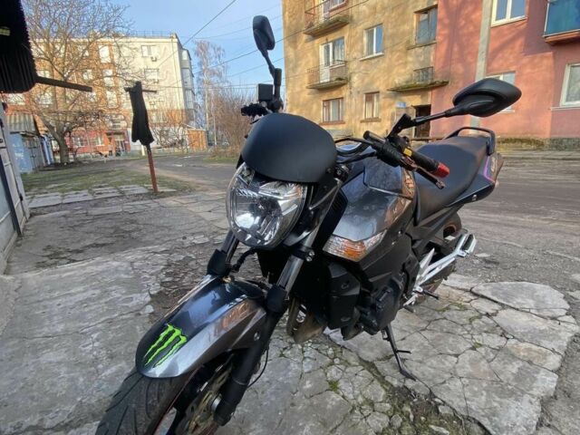 Сузуки Другая, объемом двигателя 0.4 л и пробегом 0 тыс. км за 4000 $, фото 1 на Automoto.ua