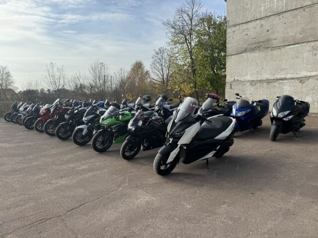 Сузуки Другая, объемом двигателя 0 л и пробегом 0 тыс. км за 5000 $, фото 1 на Automoto.ua