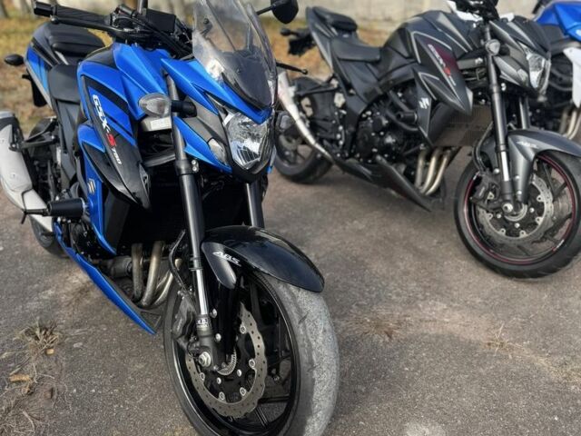 Сузуки Другая, объемом двигателя 0 л и пробегом 0 тыс. км за 5000 $, фото 5 на Automoto.ua